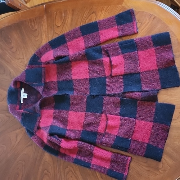 MAX STUDIO Plaid sweater - Picture 1 of 10